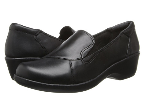 clarks black work shoes
