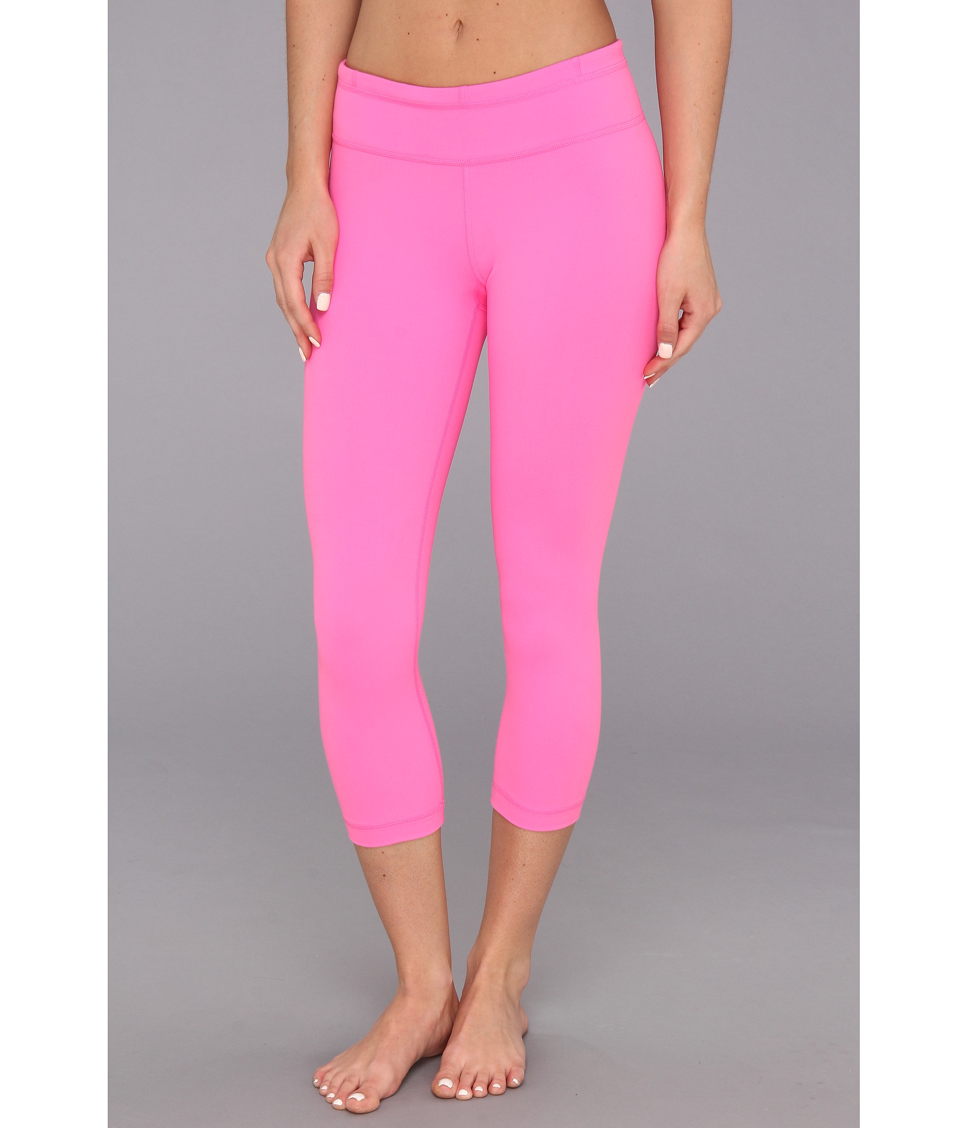 Under Armour StudioLux® Tight Capri