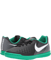 Nike Kids - Magista Ola II IC Soccer (Little Kid/Big Kid)